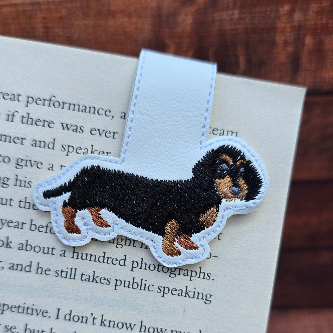 Wirehaired Dachshund | Magnetic Bookmark