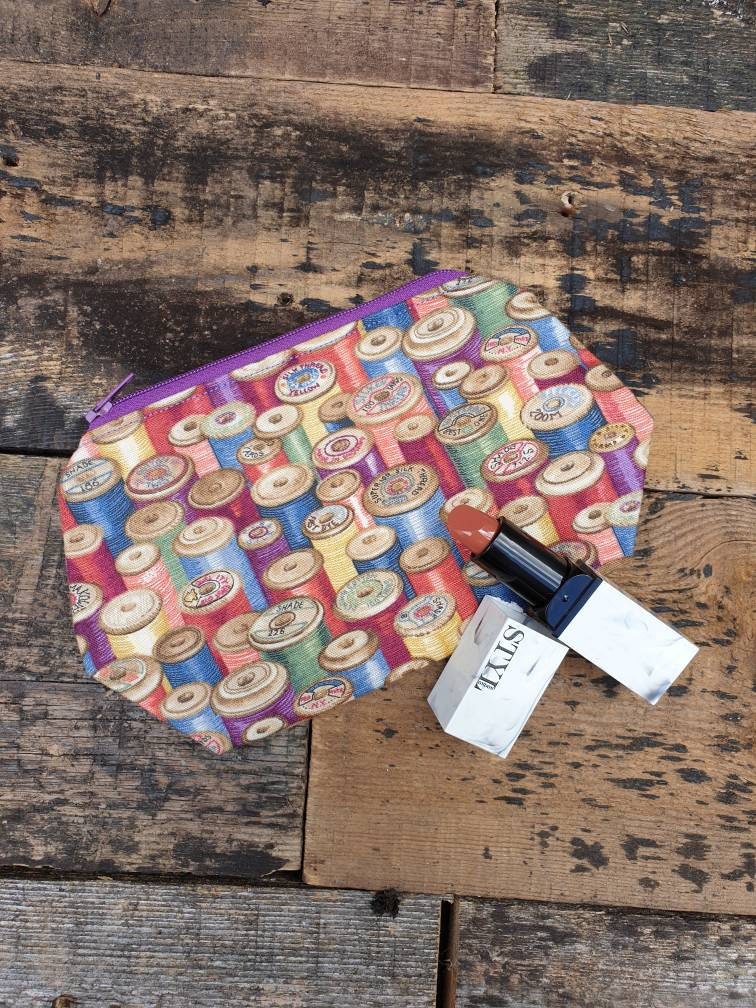 Small Thread Pouch | Coin Purse with Sewing Kit