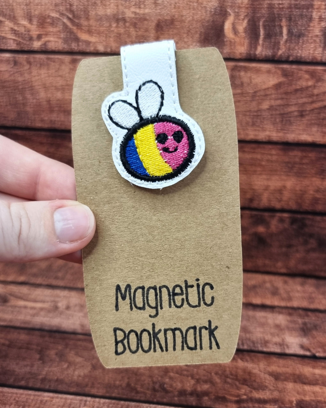 Pansexual Pride Bee | Magnetic Bookmark