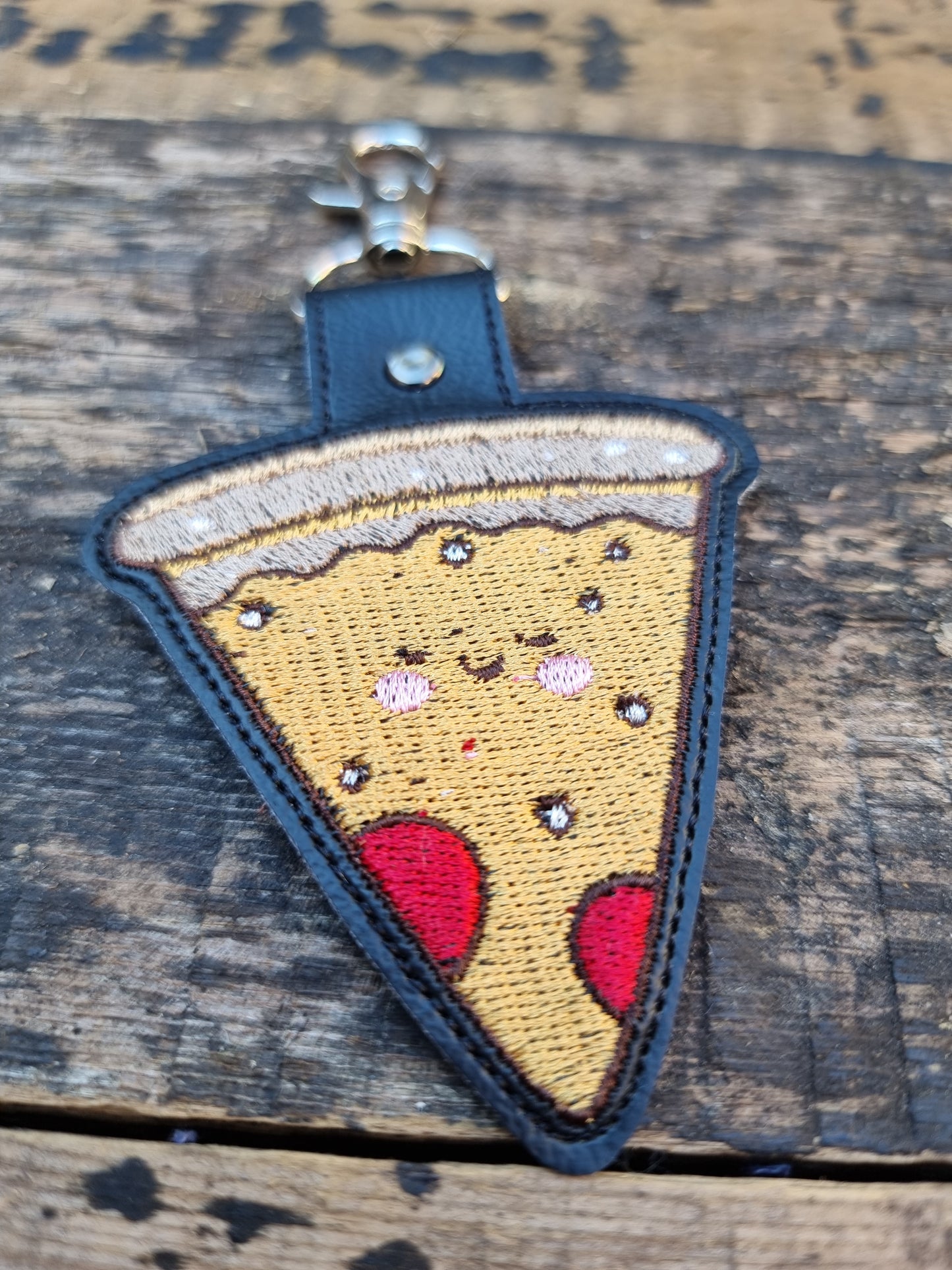 Kawaii Pizza | Embroidered Keychain