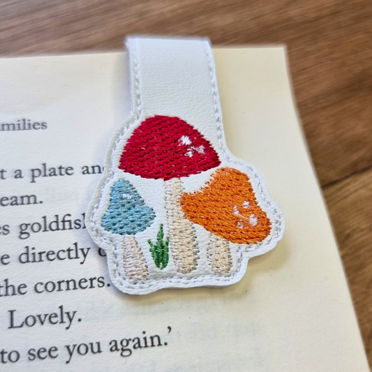 Mushrooms | Magnetic Bookmark