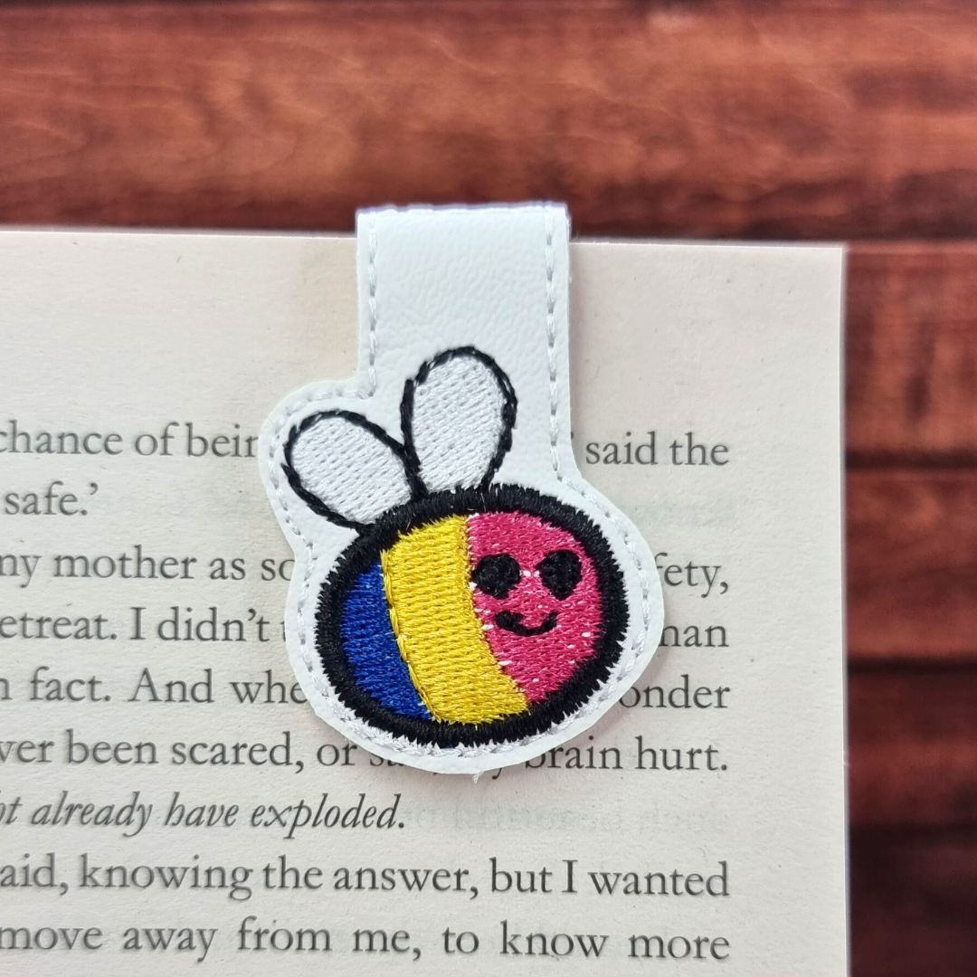 Pansexual Pride Bee | Magnetic Bookmark