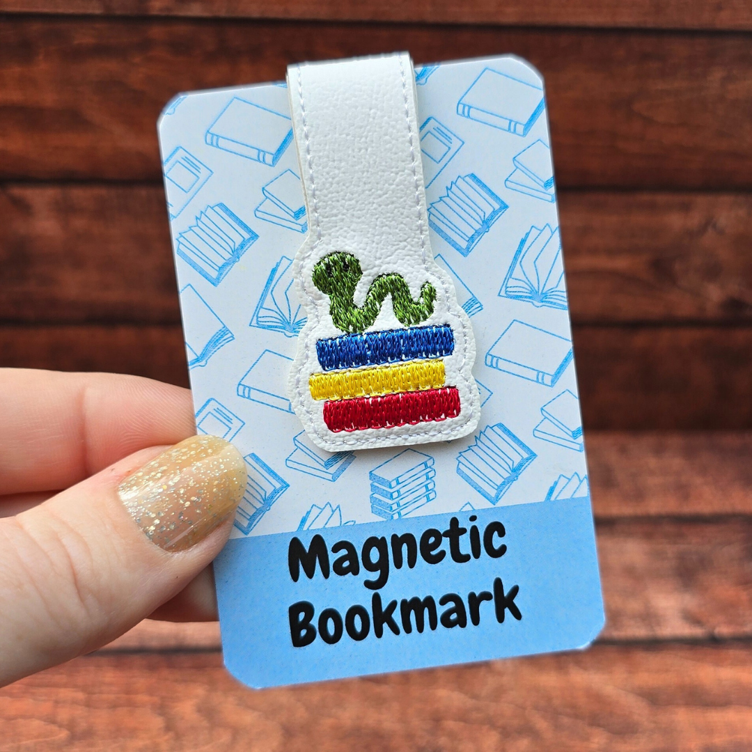 Bookworm | Magnetic Bookmark