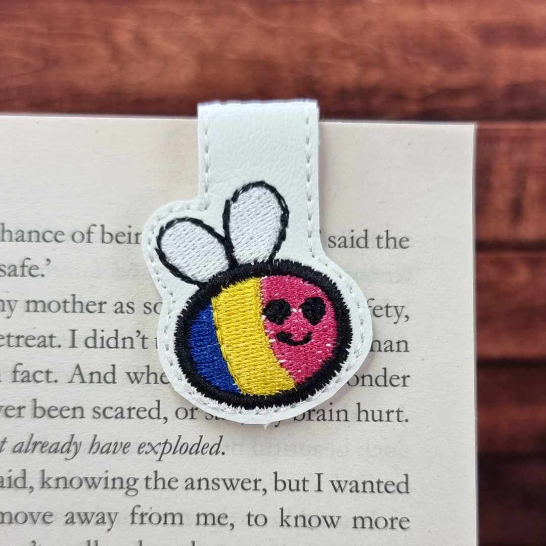 Pansexual Pride Bee | Magnetic Bookmark