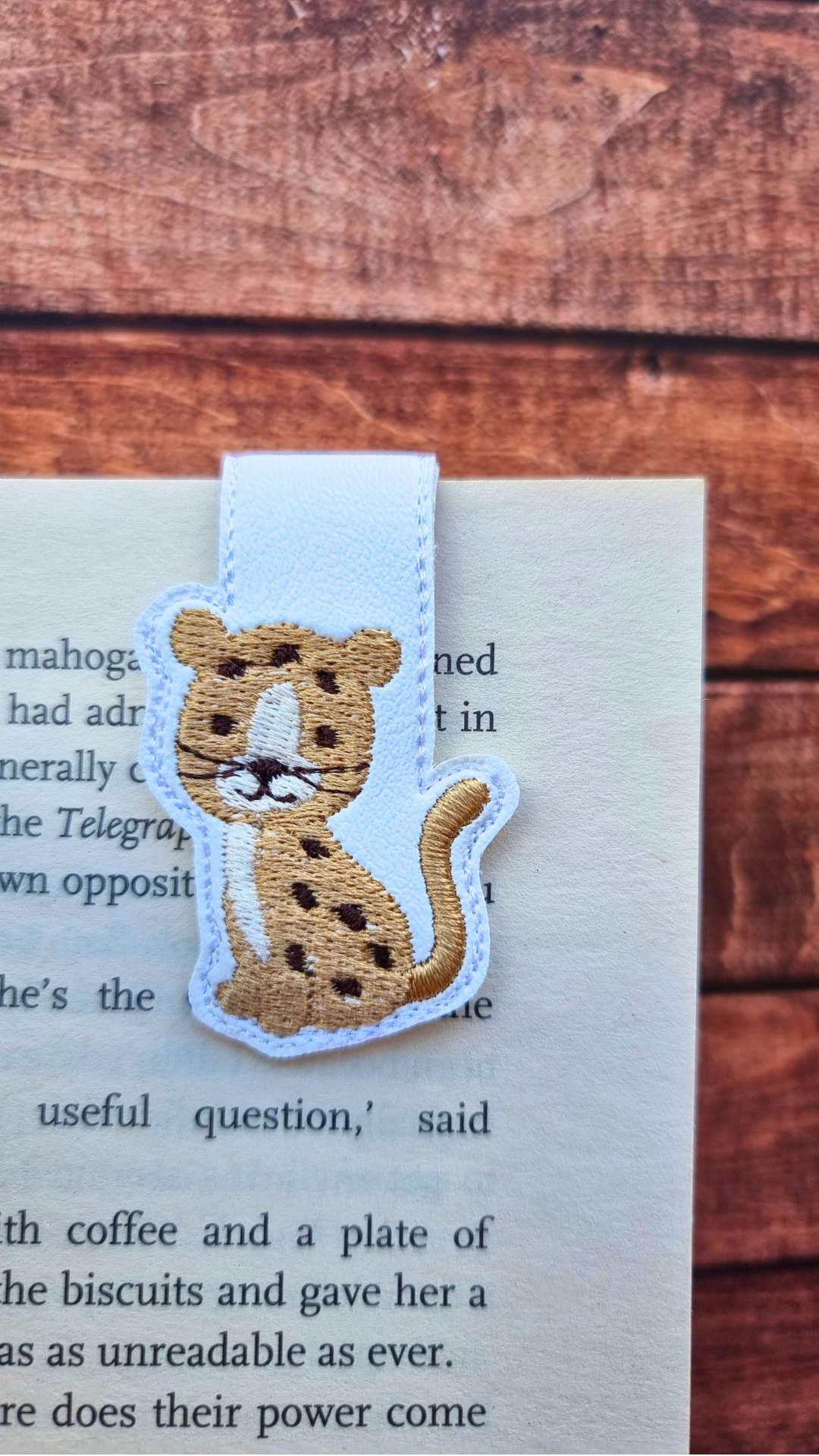 Cheetah | Magnetic Bookmark