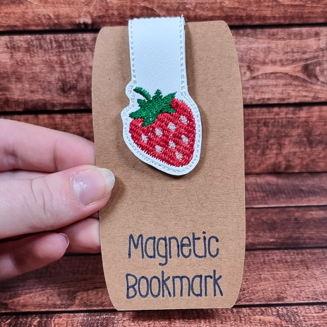 Strawberry | Magnetic Bookmark