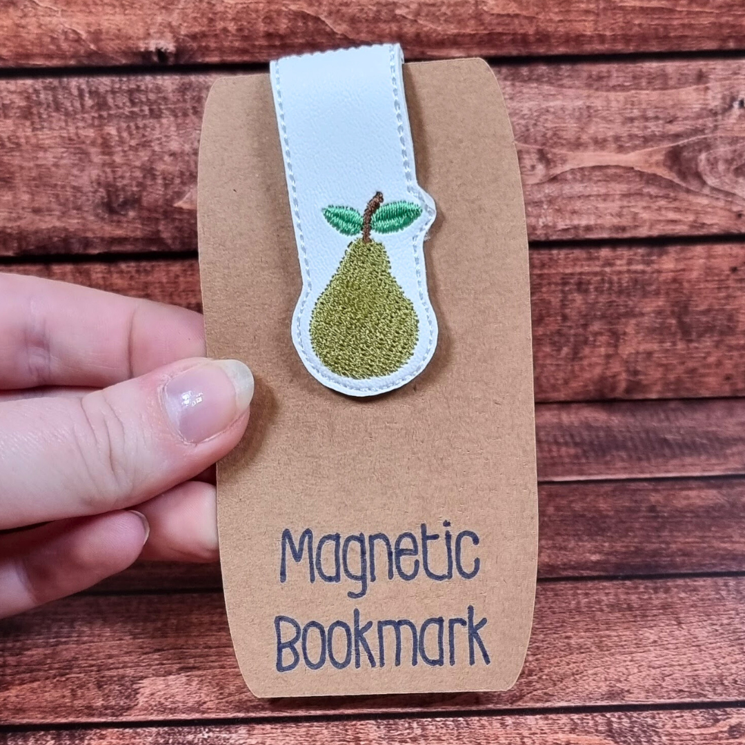 Pear | Magnetic Bookmark