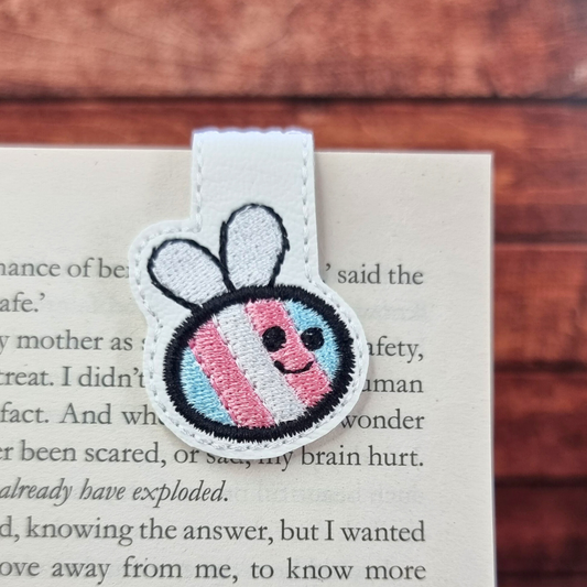 Transgender Pride Bee | Magnetic Bookmark