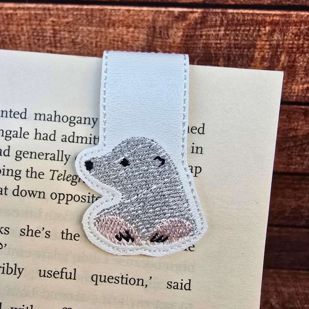 Mole | Magnetic Bookmark