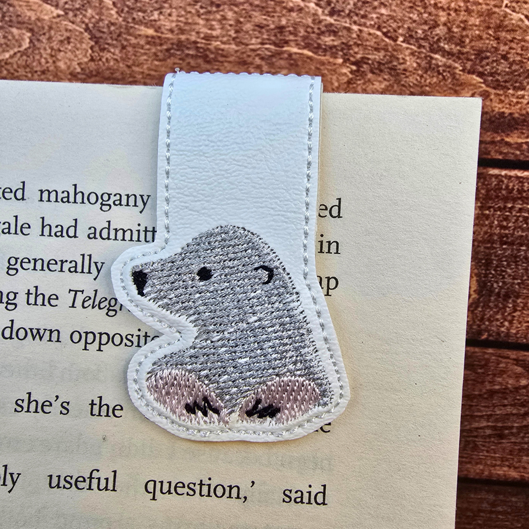 Mole | Magnetic Bookmark