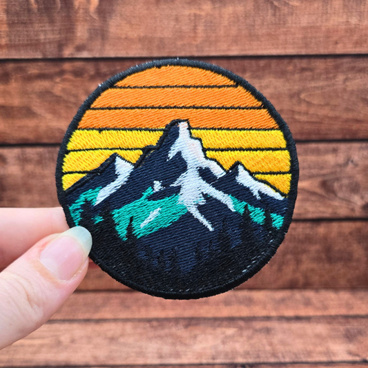 Retro Mountain | Iron on Patch