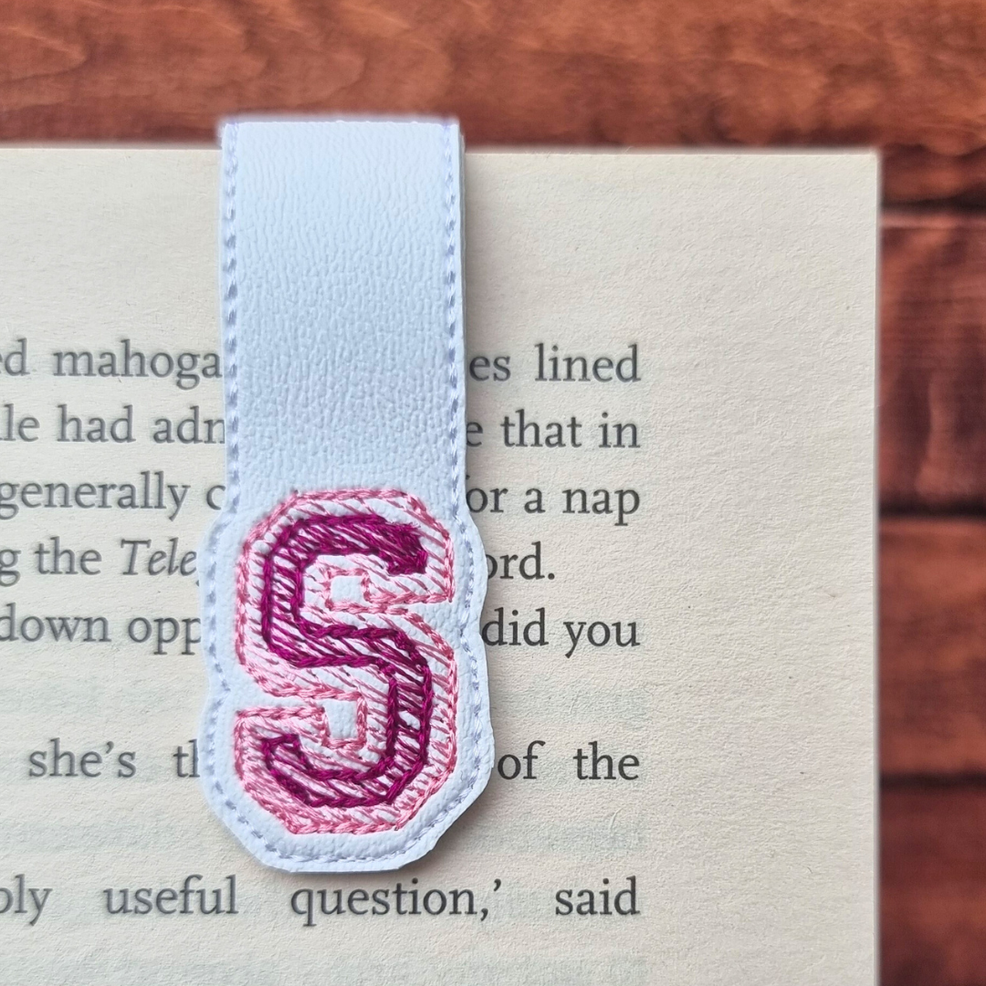 Personalised Varsity Initial | Magnetic Bookmark