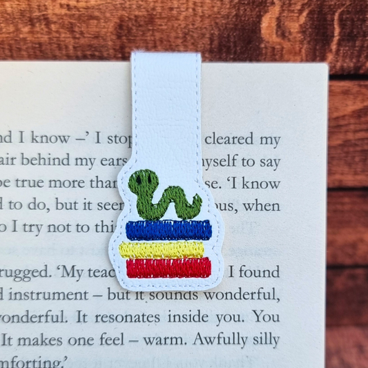 Bookworm | Magnetic Bookmark