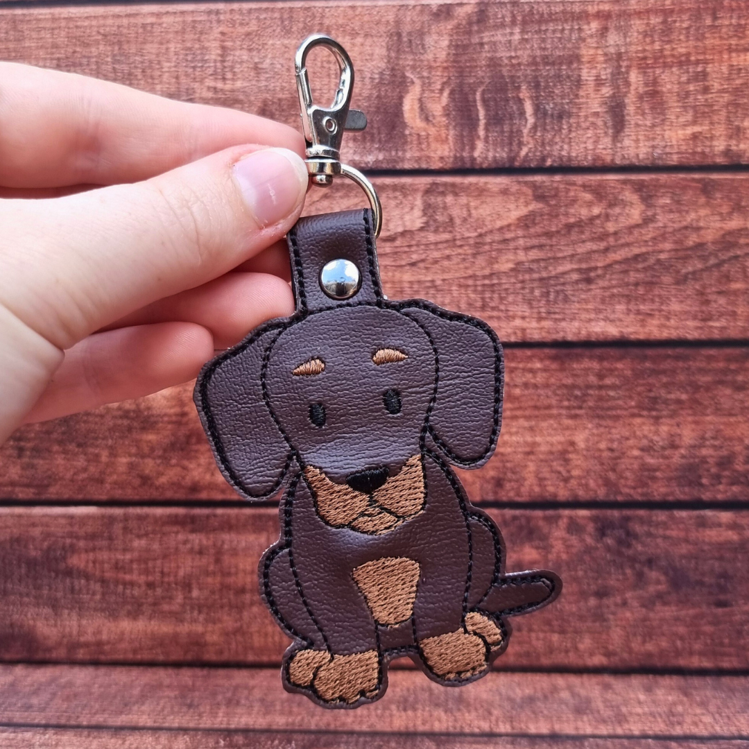 Dachshund | Embroidered Keychain