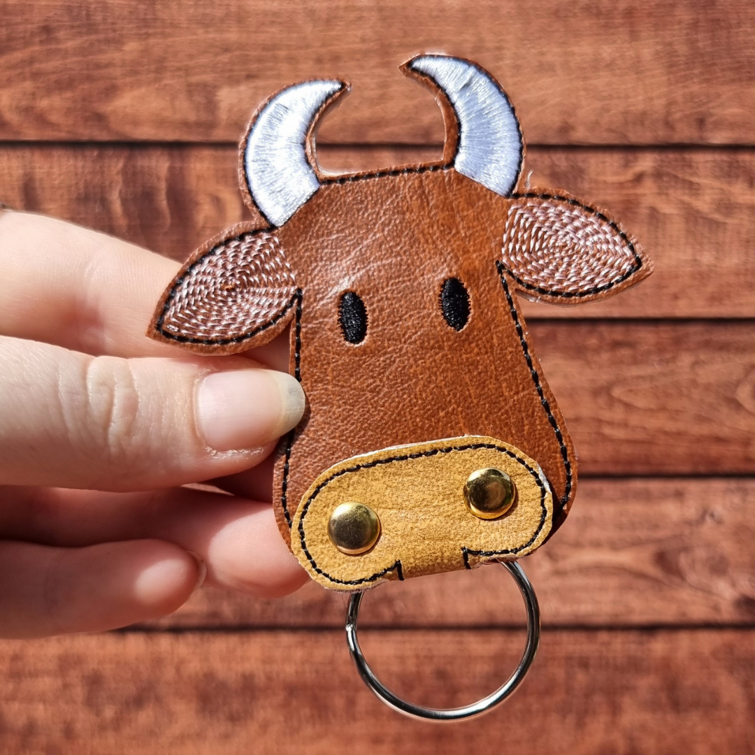 Bull | Embroidered Keychain