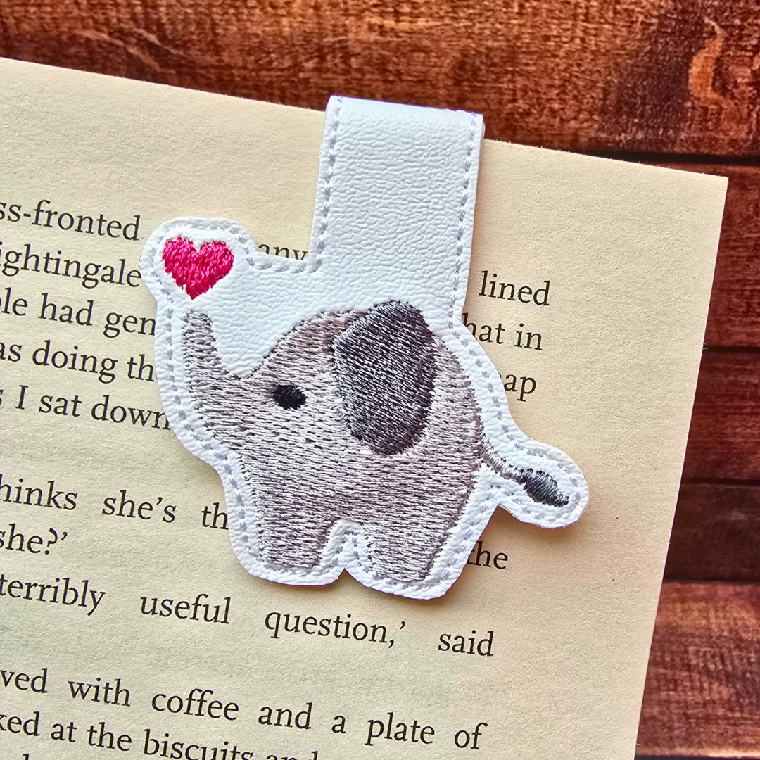 Love Elephant | Magnetic Bookmark