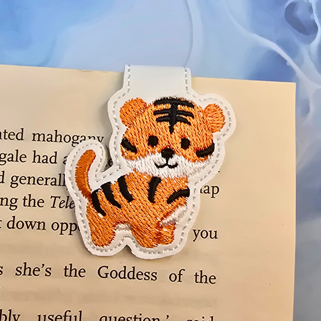 Tiger | Magnetic Bookmark