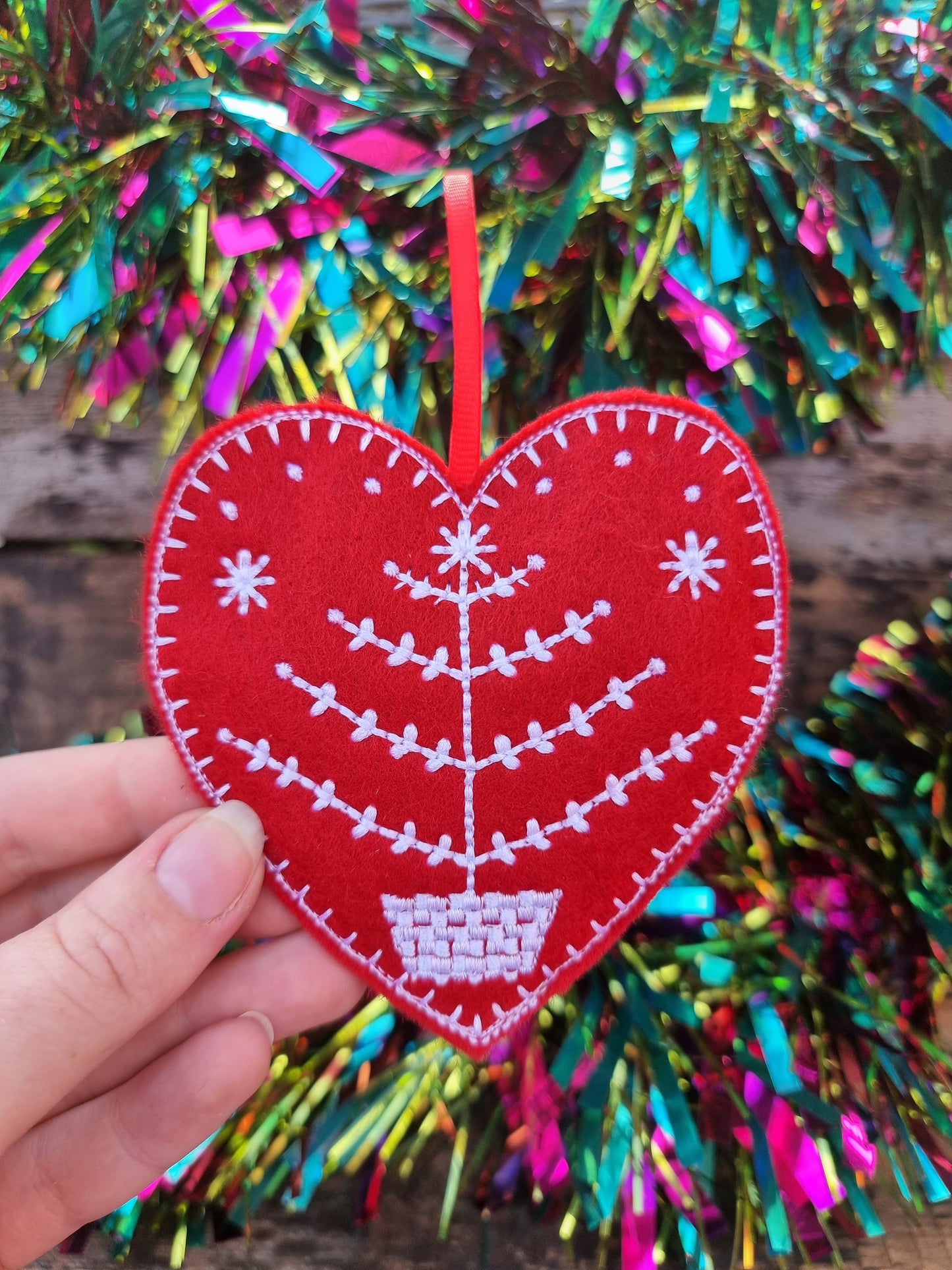 Christmas Tree | Red Felt Heart Christmas Decoration