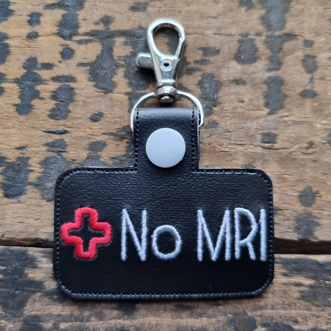 No MRI | Medical Alert Embroidered Keychain