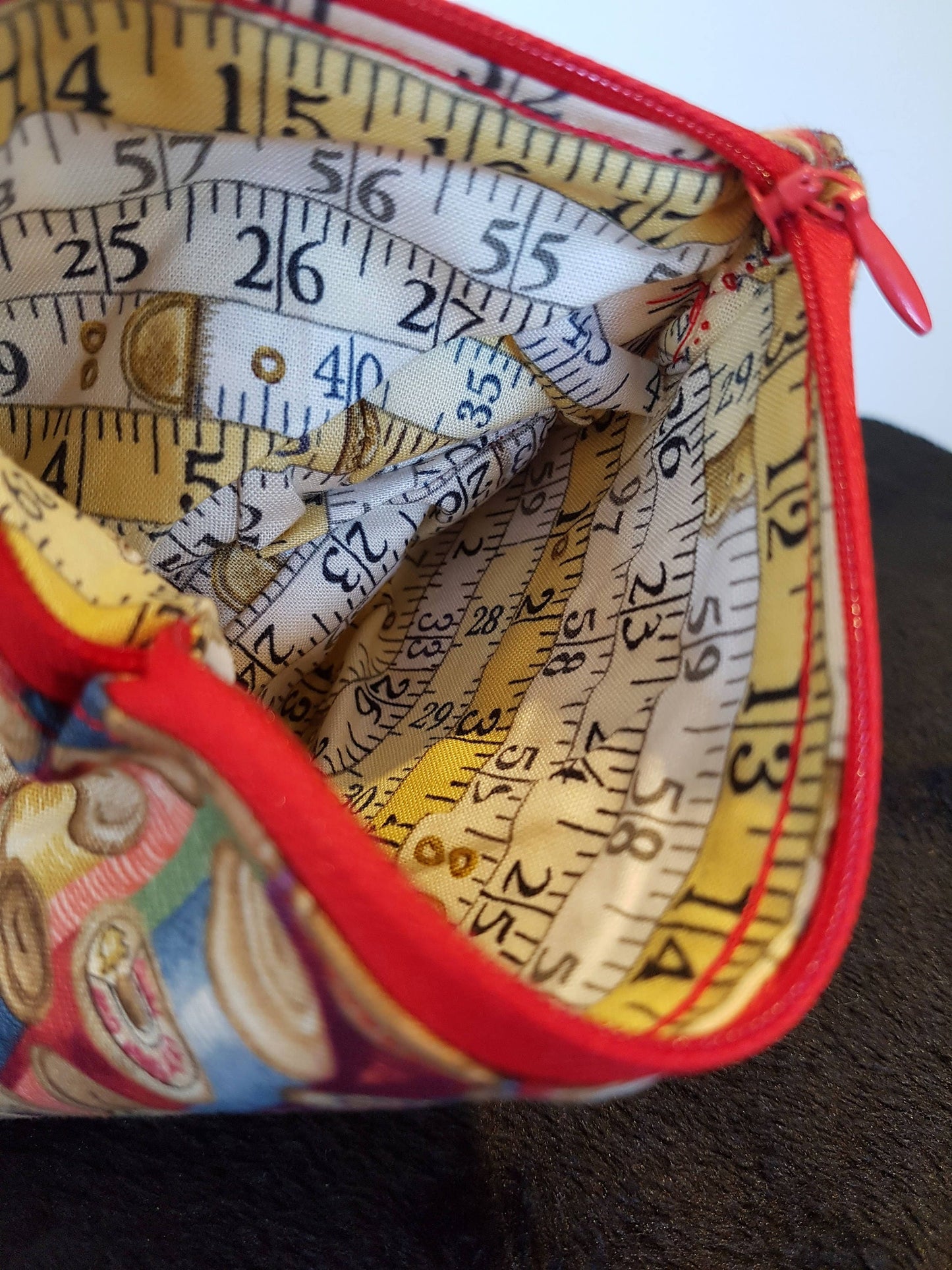 Small Thread Pouch | Coin Purse with Sewing Kit