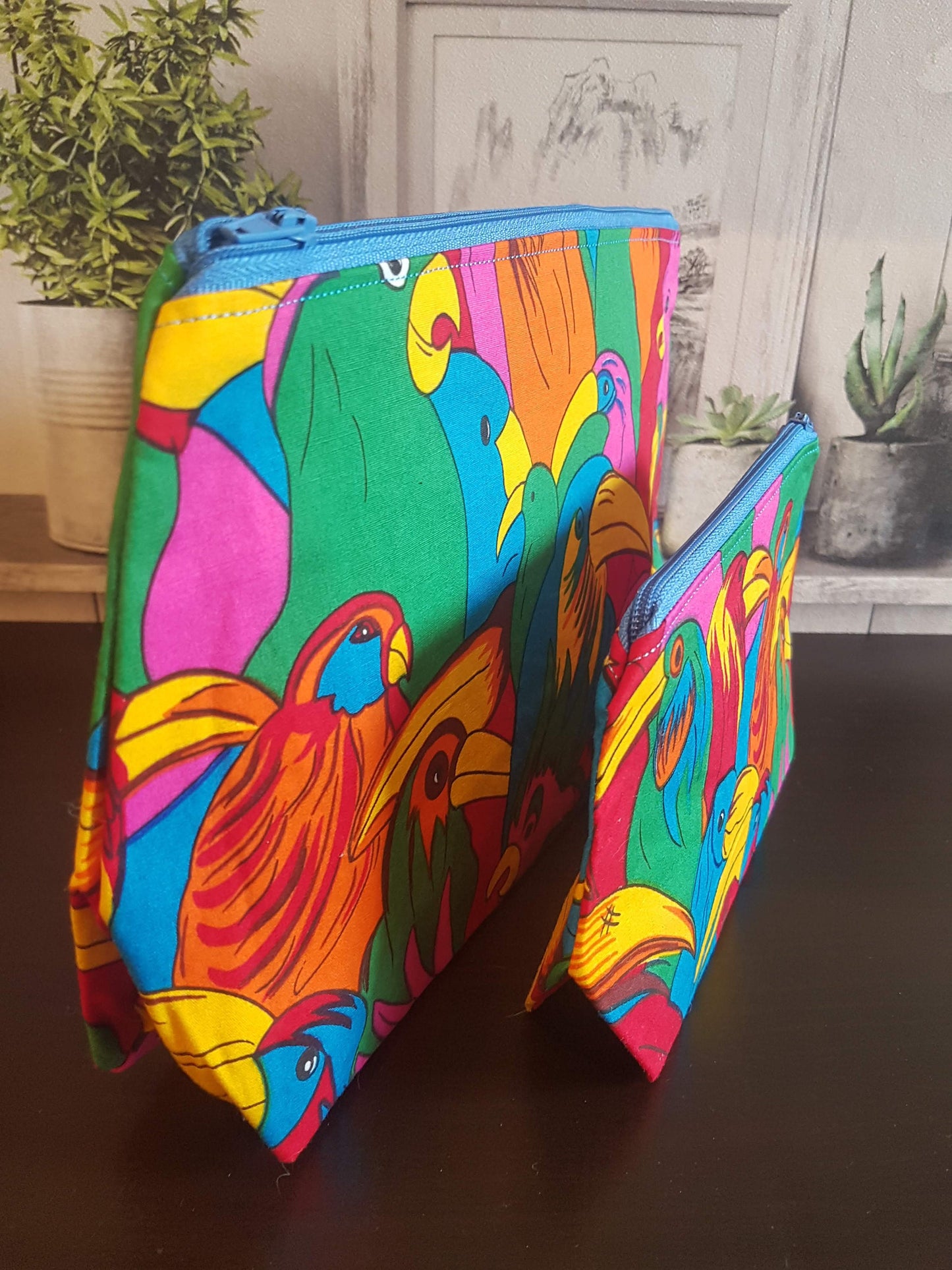 Bright Bird Pouch Bag Pair