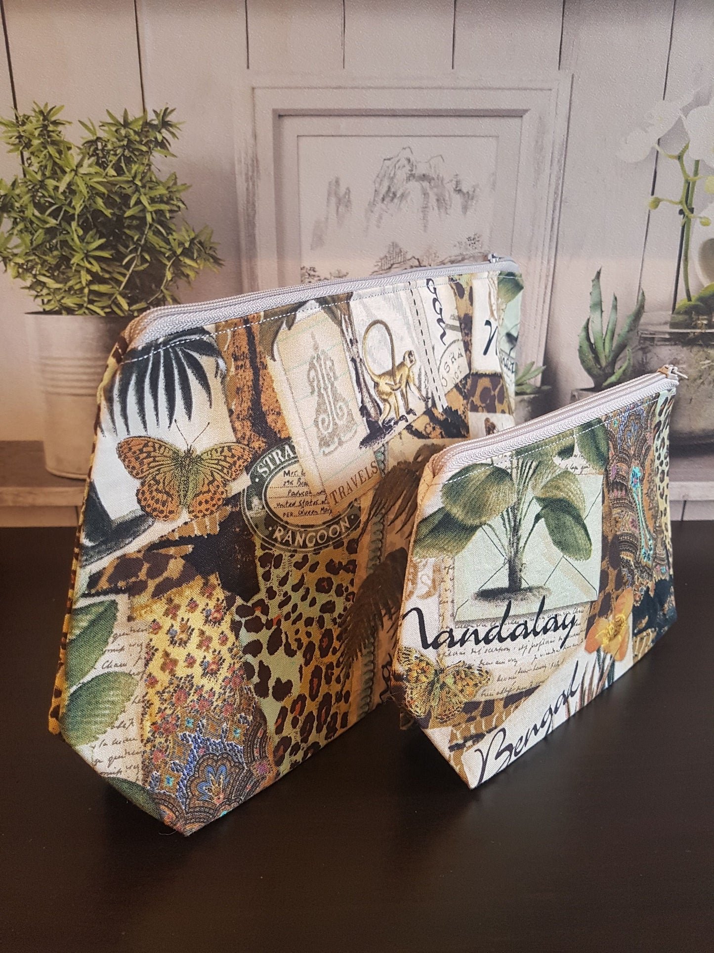 Safari Pouch Bag Pair