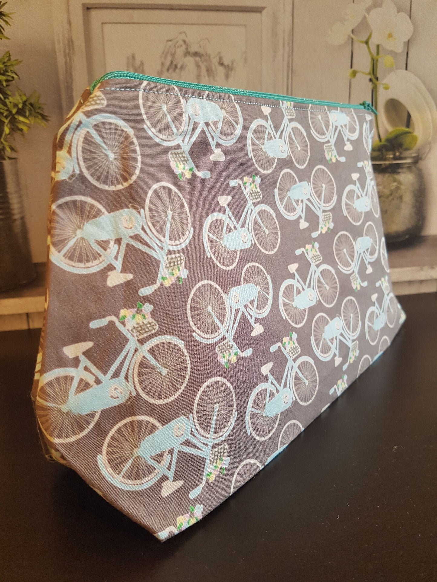 Vintage Look Bicycle Pouch Bag | Large Makeup Bag