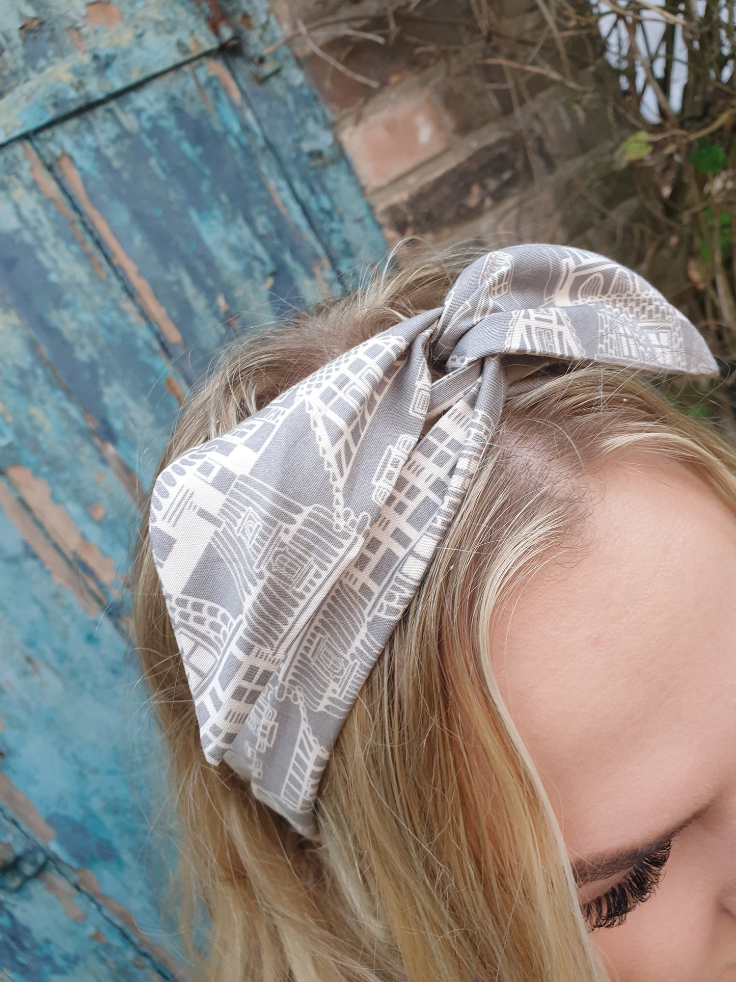 Grey Architectural Wired Headband