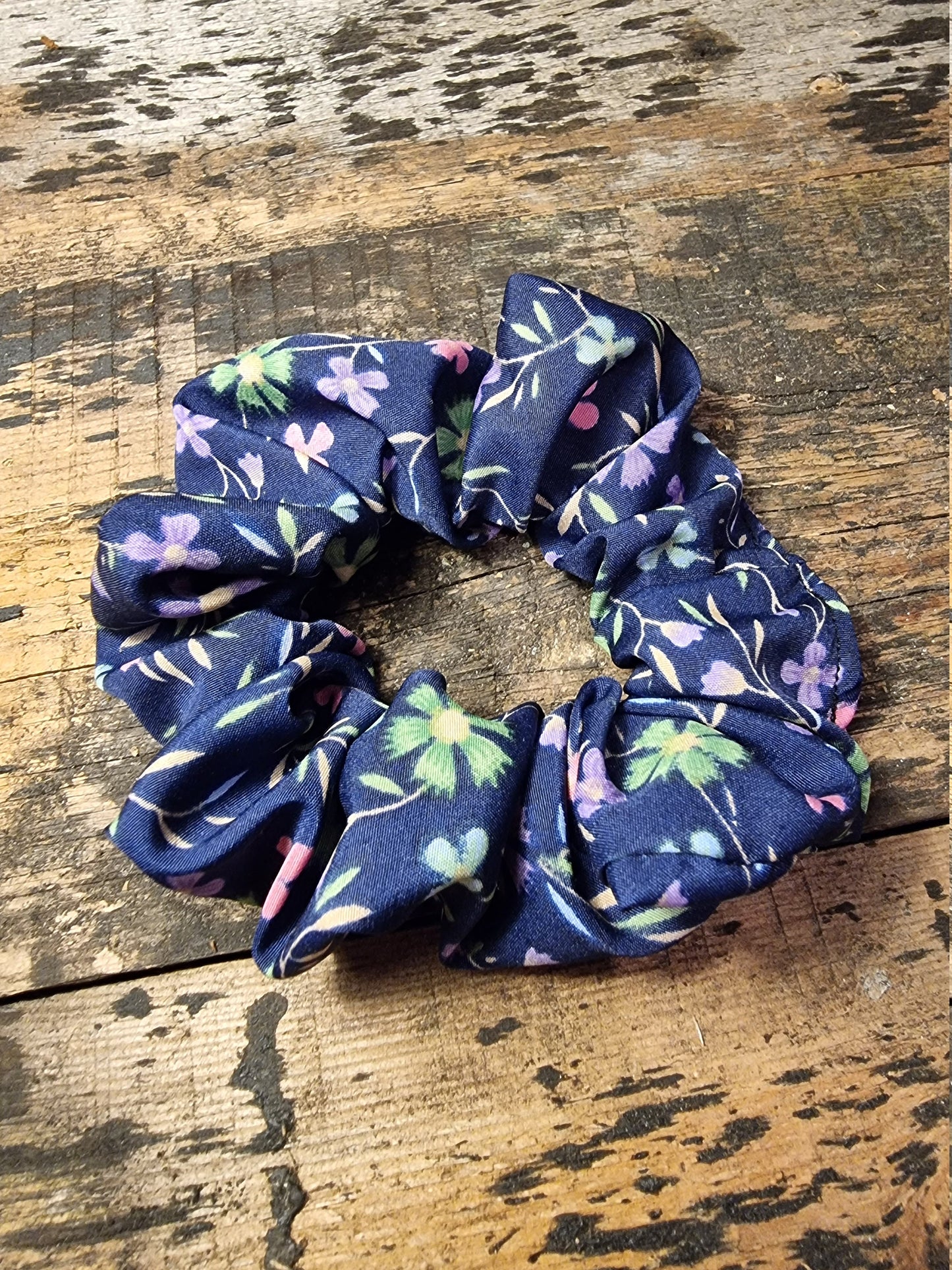 Navy Floral Crepe Bow Scrunchie | Removeable Bow