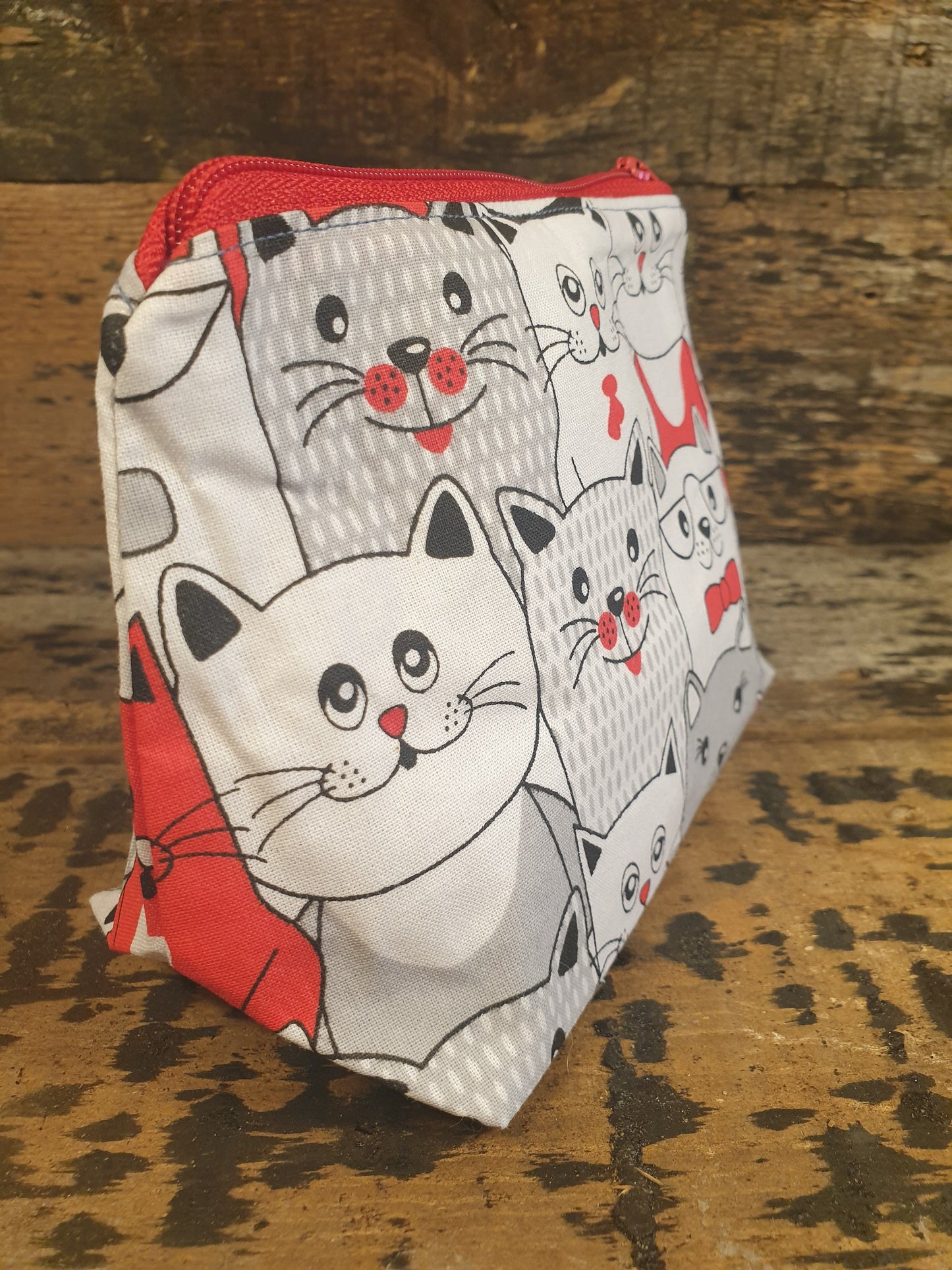 Red Love Cats in a Row Pouch Bag | Small Makeup Bag