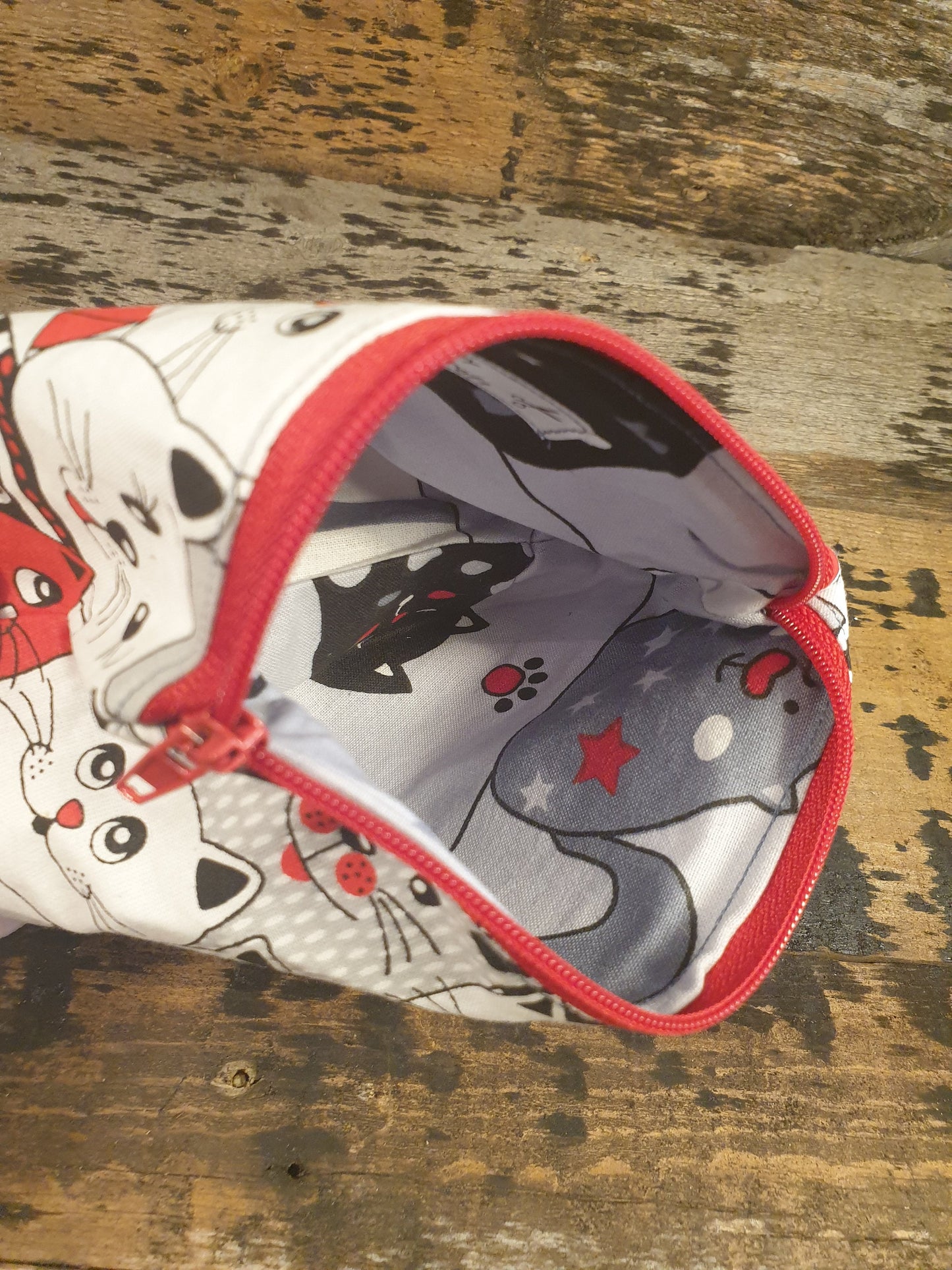 Red Love Cats in a Row Pouch Bag | Small Makeup Bag