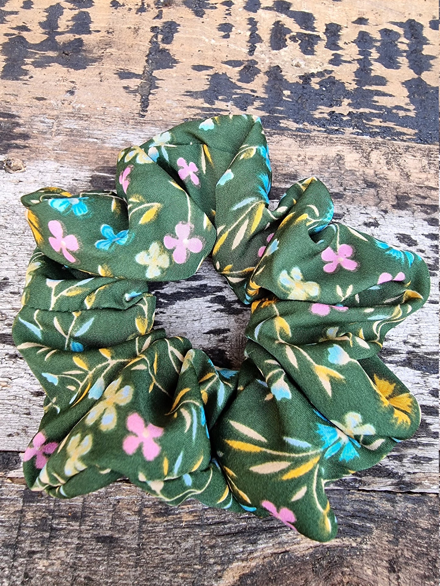 Green Scattered Floral Crepe Scrunchie | Hair Tie