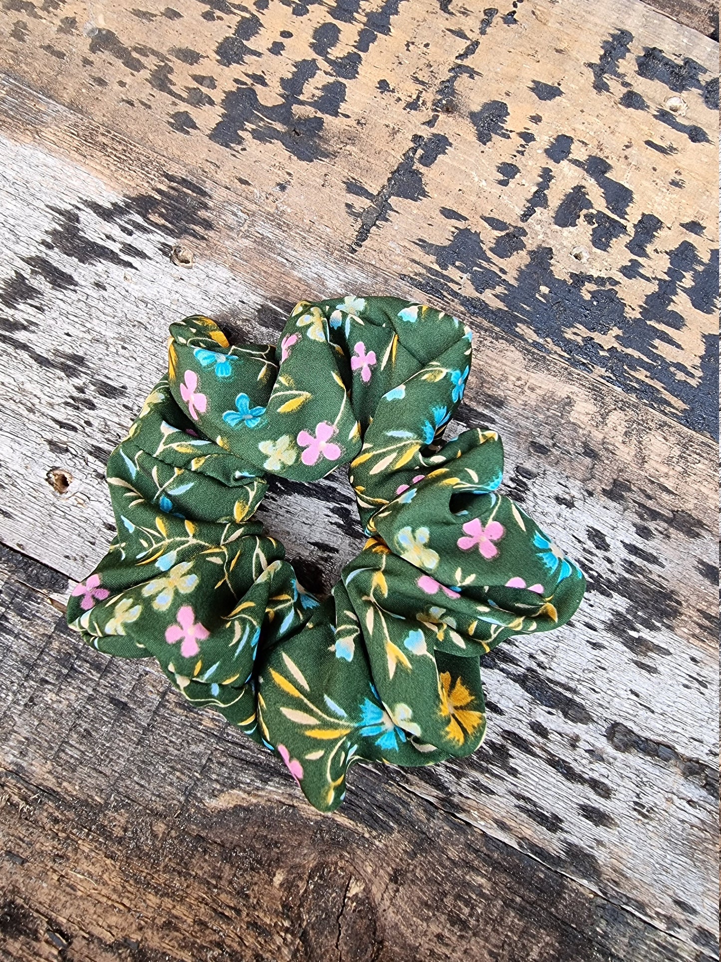 Green Scattered Floral Crepe Scrunchie | Hair Tie