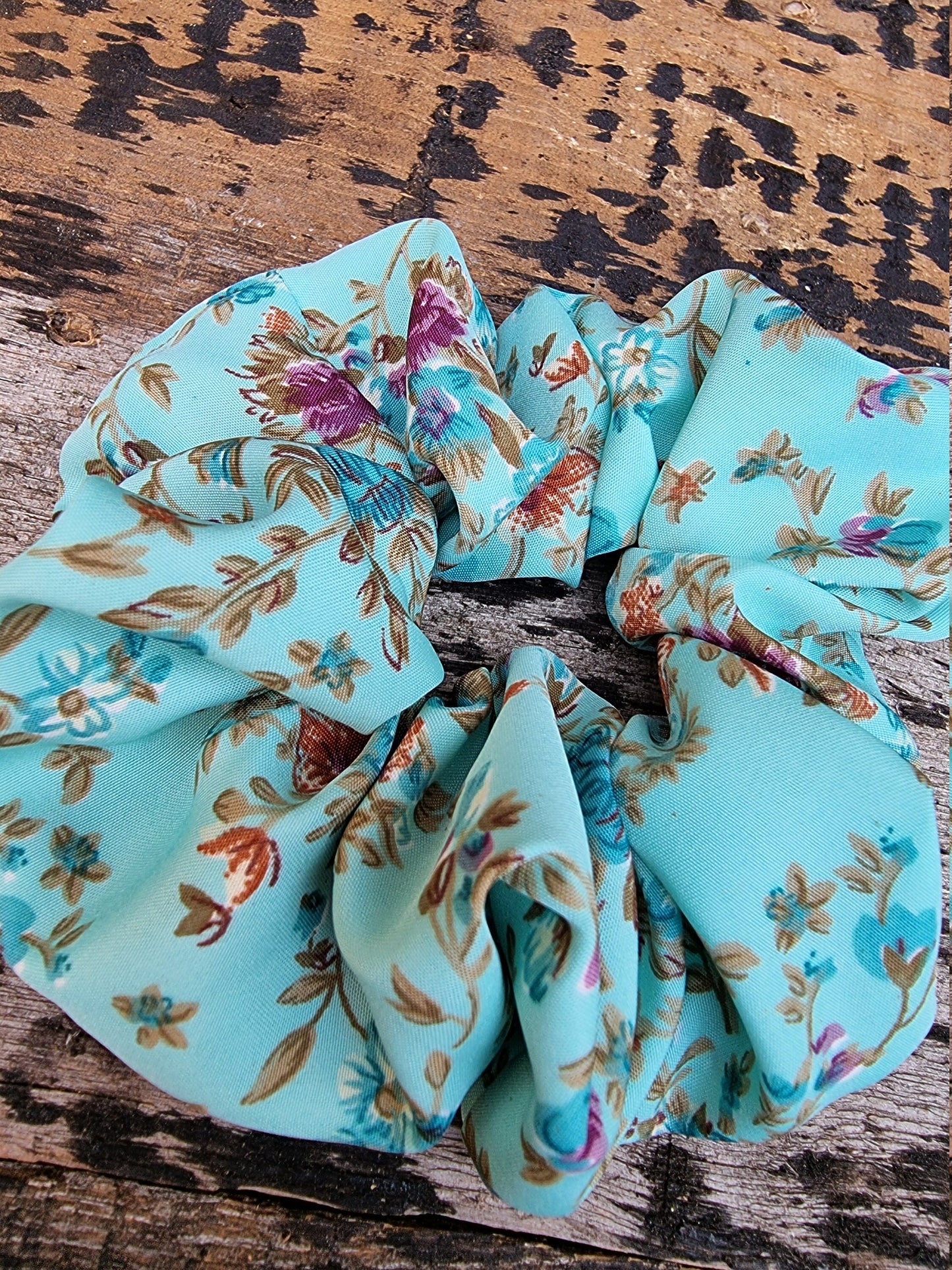 Mint Scattered Floral Crepe Scrunchie | Hair Tie