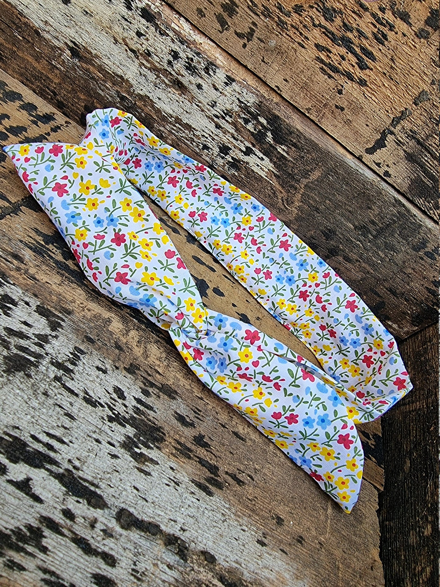 White And Bright Floral Wired Headband