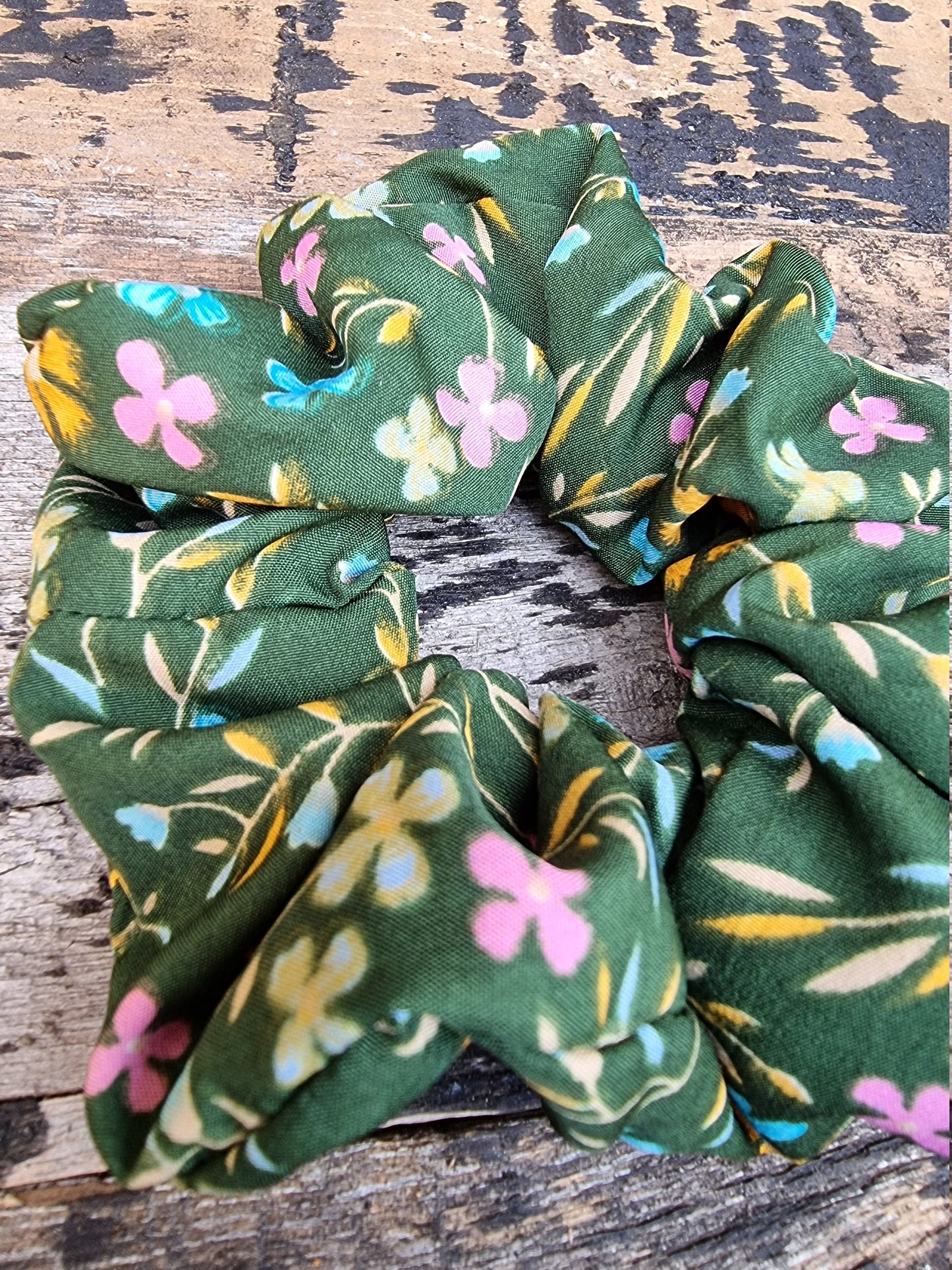 Green Scattered Floral Crepe Scrunchie | Hair Tie