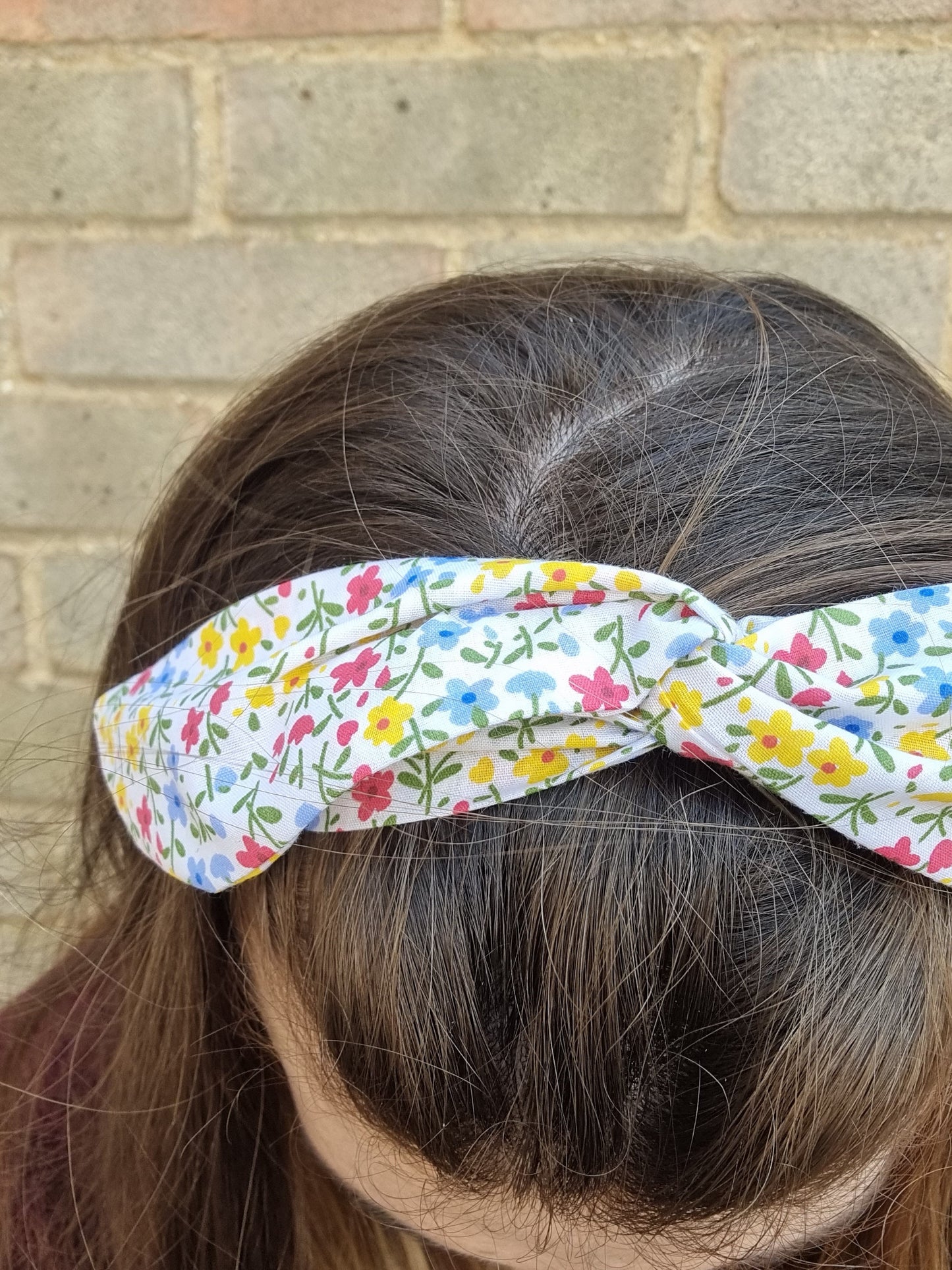 White And Bright Floral Wired Headband