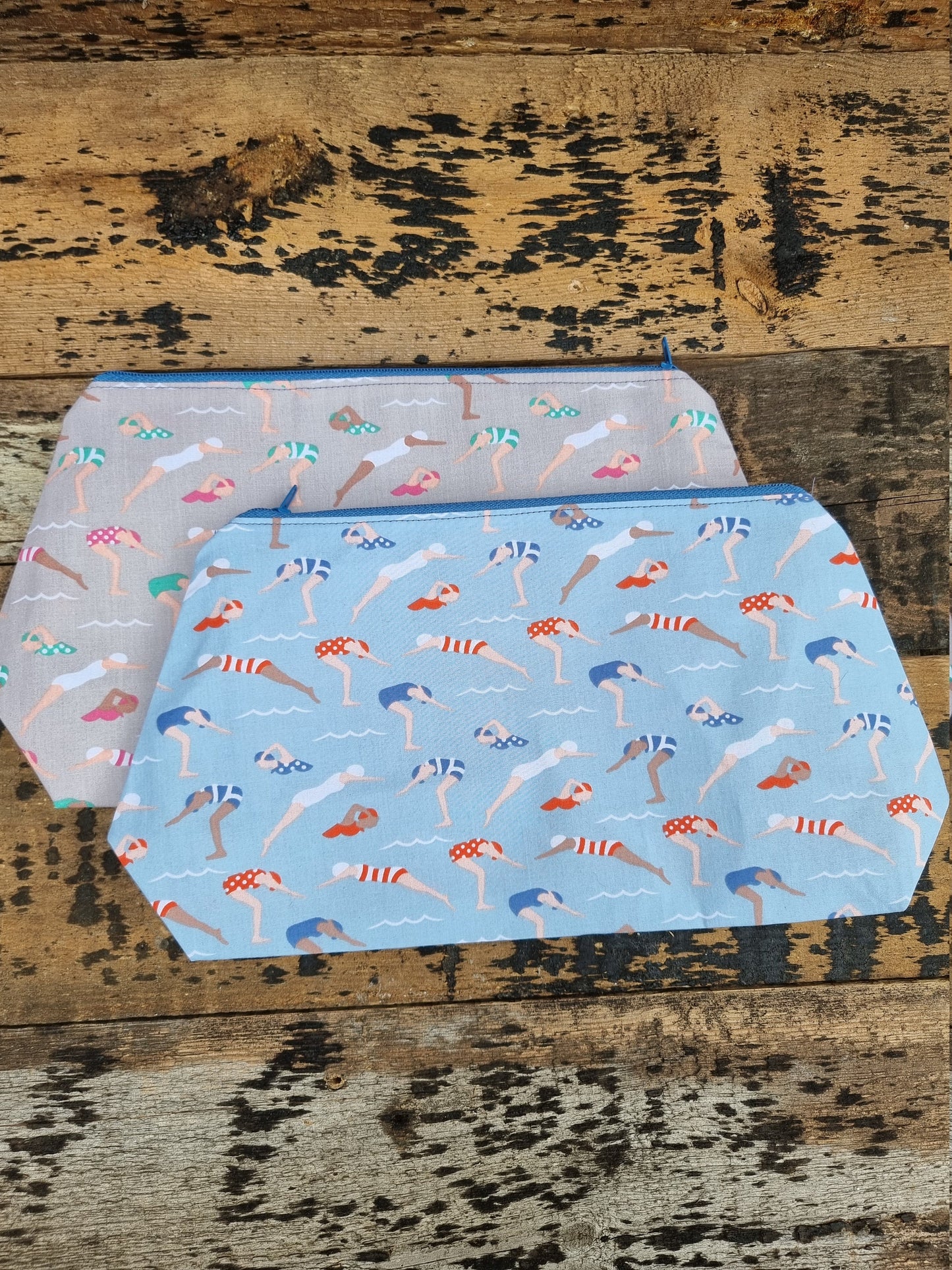 Vintage Swimmers Pouch Bag | Large Makeup Bag