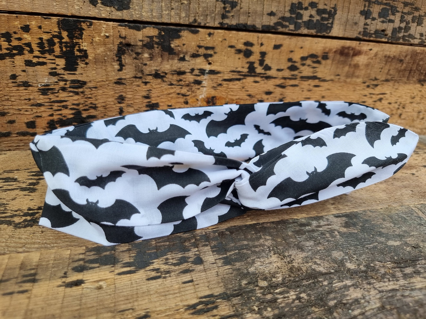 Halloween Black and White Bats Wired Headband