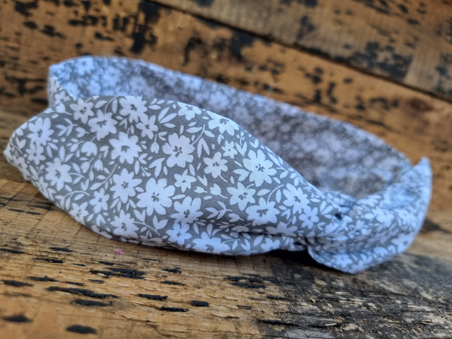 Grey and White Floral Wired Headband