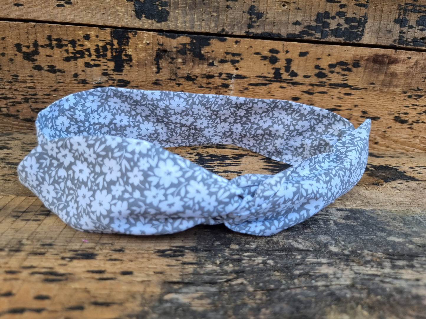 Grey and White Floral Wired Headband