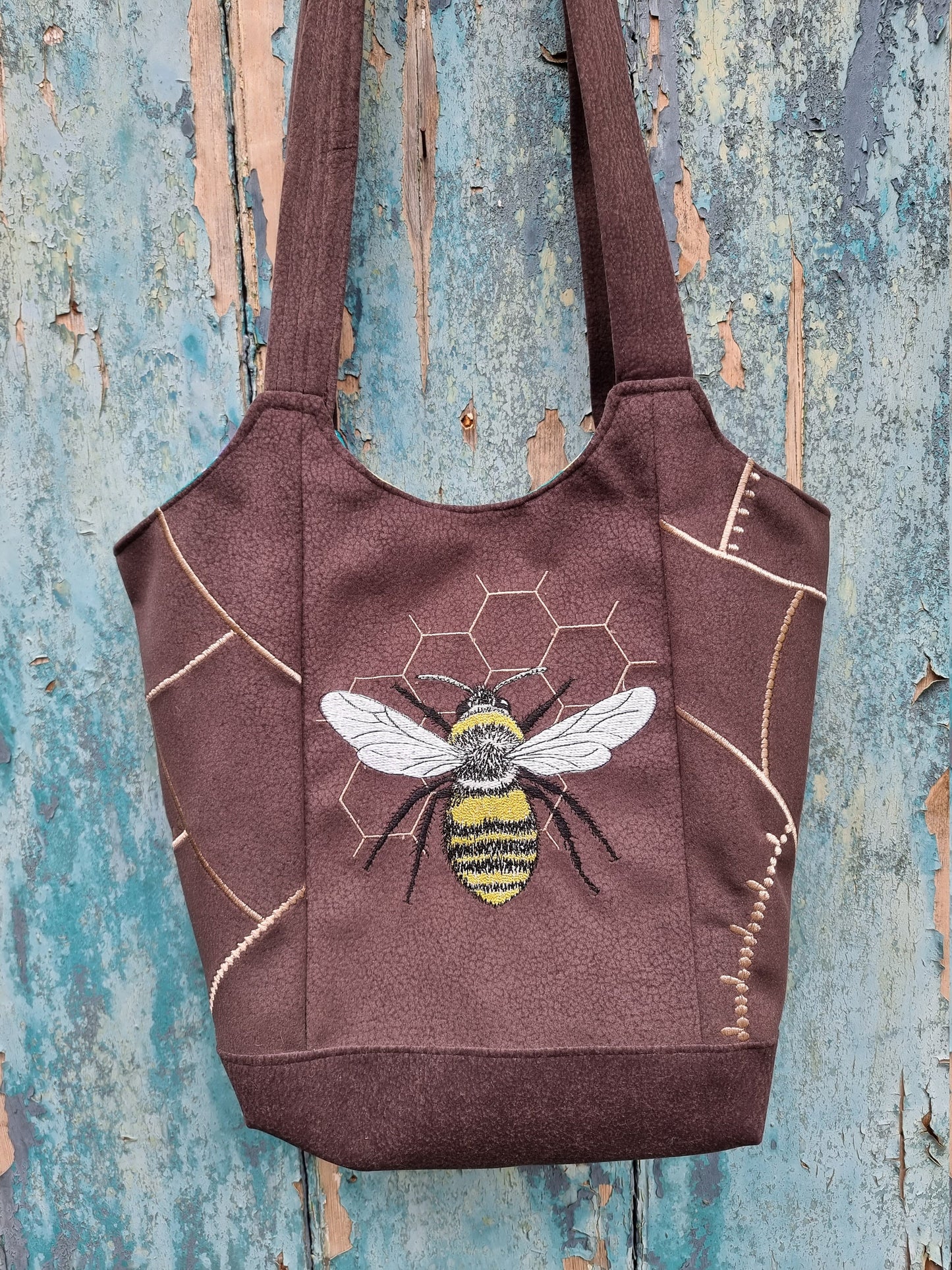 Bumble Bee on Honeycomb Mosaic Handbag