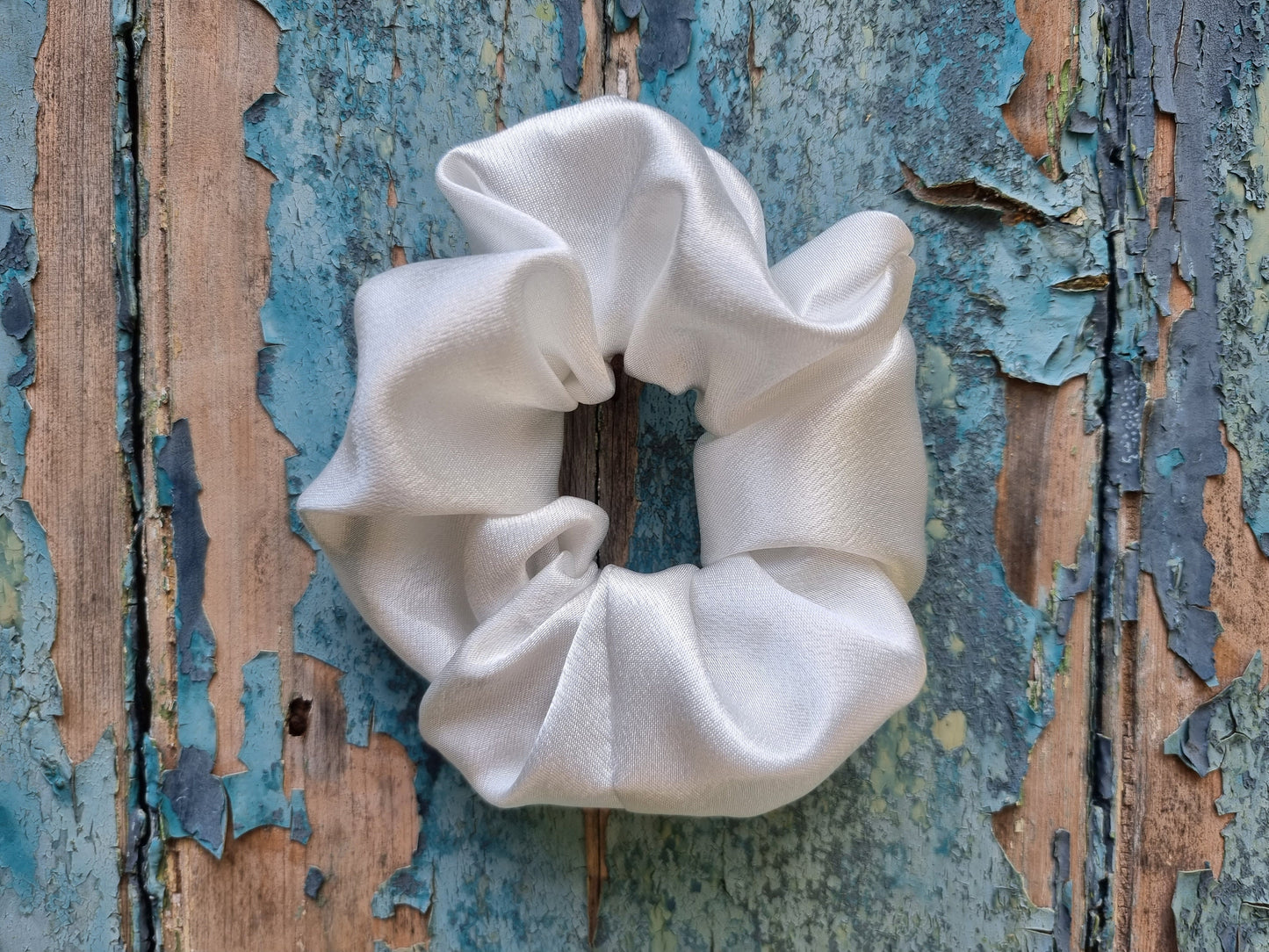 Ivory Snow Crepe Satin Scrunchie | Hair Tie