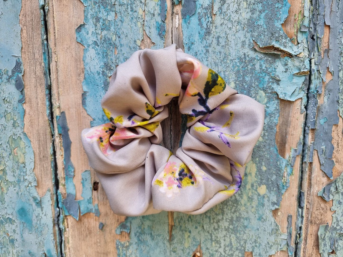 Grey Floral Print Scrunchie | Hair Tie